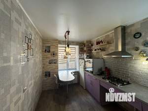 2-к квартира, вторичка, 53м2, 1/10 этаж