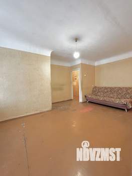 3-к квартира, вторичка, 55м2, 3/4 этаж