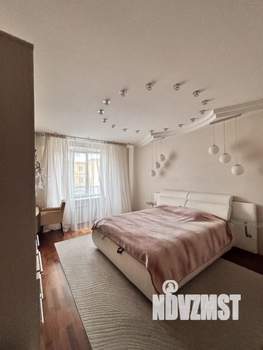 3-к квартира, вторичка, 130м2, 2/9 этаж