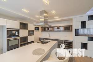 2-к квартира, вторичка, 95м2, 11/16 этаж