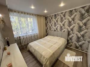 2-к квартира, вторичка, 54м2, 1/9 этаж