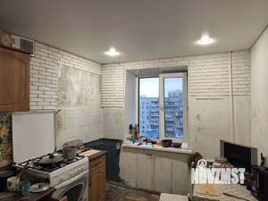 4-к квартира, вторичка, 74м2, 9/9 этаж
