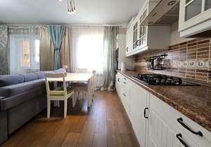 2-к квартира, вторичка, 62м2, 6/10 этаж