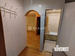 2-к квартира, вторичка, 40м2, 1/5 этаж