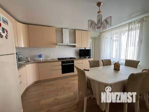 3-к квартира, вторичка, 151м2, 8/9 этаж