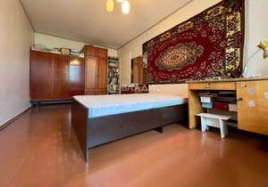 3-к квартира, вторичка, 63м2, 5/5 этаж