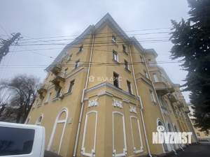 2-к квартира, вторичка, 61м2, 1/5 этаж