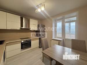 2-к квартира, вторичка, 69м2, 8/17 этаж