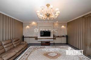 4-к квартира, вторичка, 137м2, 3/5 этаж