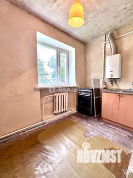 3-к квартира, вторичка, 49м2, 1/2 этаж