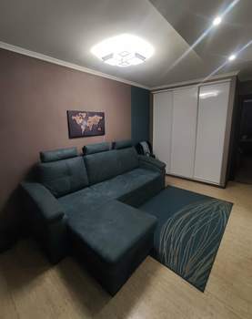 2-к квартира, вторичка, 44м2, 1/5 этаж
