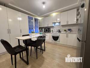 2-к квартира, вторичка, 62м2, 1/10 этаж