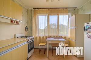 2-к квартира, вторичка, 61м2, 5/9 этаж