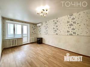 4-к квартира, вторичка, 140м2, 1/9 этаж