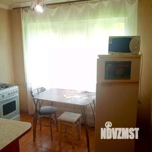 2-к квартира, вторичка, 52м2, 1/9 этаж