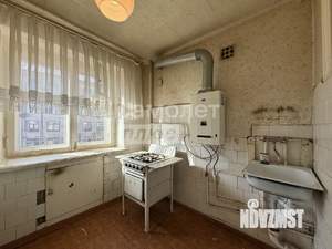 2-к квартира, вторичка, 45м2, 3/5 этаж