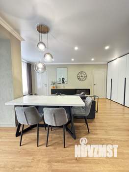 2-к квартира, вторичка, 64м2, 3/19 этаж