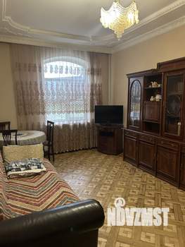 3-к квартира, вторичка, 96м2, 1/3 этаж