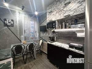 3-к квартира, вторичка, 57м2, 3/5 этаж