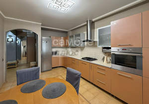 3-к квартира, вторичка, 110м2, 6/10 этаж