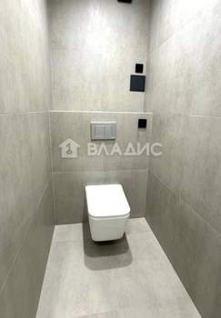 3-к квартира, вторичка, 65м2, 3/17 этаж