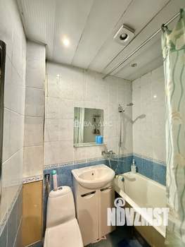 2-к квартира, вторичка, 30м2, 5/5 этаж