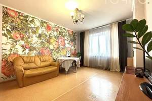 3-к квартира, вторичка, 68м2, 8/19 этаж