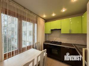 3-к квартира, вторичка, 67м2, 2/9 этаж