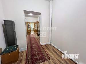 3-к квартира, вторичка, 100м2, 2/8 этаж