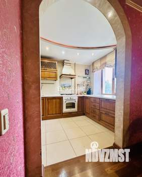 4-к квартира, вторичка, 74м2, 3/9 этаж