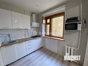 3-к квартира, вторичка, 62м2, 3/5 этаж