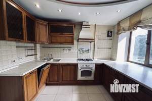 4-к квартира, вторичка, 74м2, 3/9 этаж