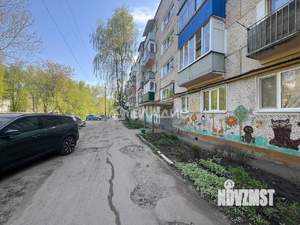3-к квартира, вторичка, 61м2, 1/5 этаж