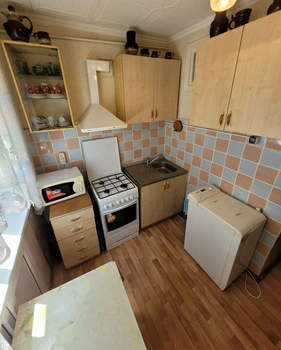 3-к квартира, вторичка, 61м2, 5/5 этаж