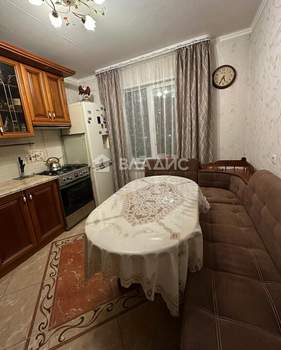 2-к квартира, вторичка, 57м2, 4/10 этаж