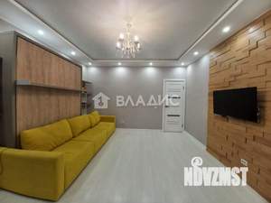 2-к квартира, вторичка, 62м2, 1/3 этаж