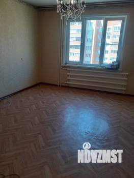 3-к квартира, вторичка, 68м2, 8/10 этаж