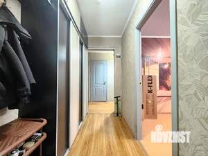 3-к квартира, вторичка, 64м2, 7/10 этаж