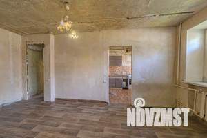 2-к квартира, вторичка, 44м2, 1/4 этаж