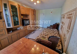 2-к квартира, вторичка, 52м2, 8/10 этаж