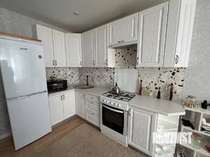 2-к квартира, вторичка, 52м2, 3/10 этаж