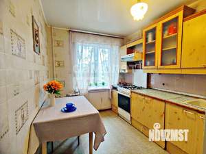 3-к квартира, вторичка, 61м2, 8/9 этаж