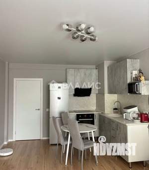 Студия квартира, вторичка, 32м2, 2/17 этаж