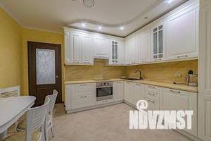 3-к квартира, вторичка, 97м2, 11/14 этаж
