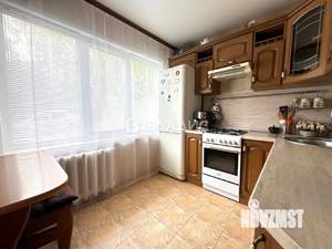 3-к квартира, вторичка, 64м2, 1/9 этаж