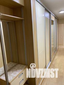 3-к квартира, вторичка, 68м2, 8/10 этаж