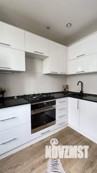 2-к квартира, вторичка, 57м2, 10/12 этаж