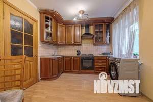 3-к квартира, вторичка, 62м2, 2/9 этаж